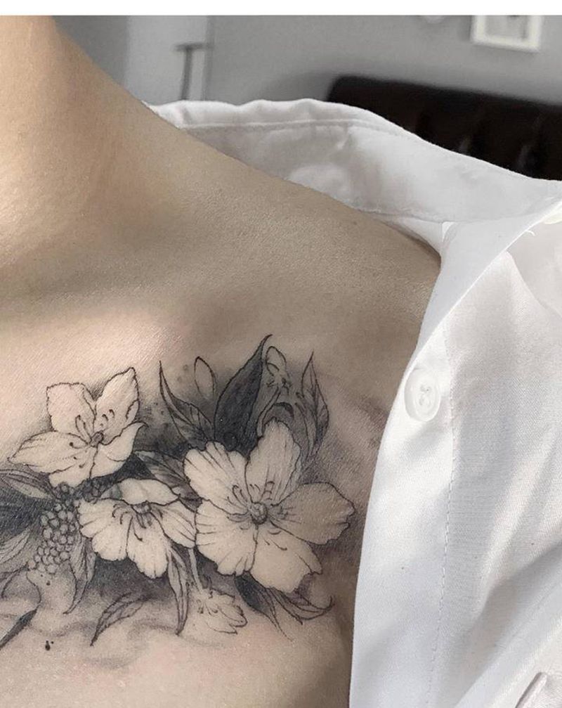 素花纹身图片_肩部素花遮盖纹身图案