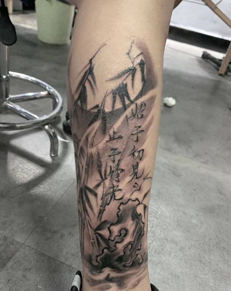 竹纹身图片_腿部新传统水墨竹子纹身图案
