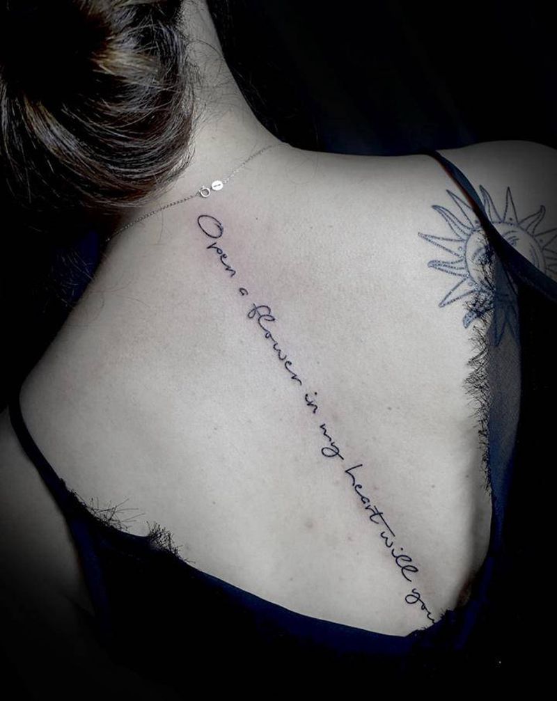 仙纹身图片_背部纹身图案