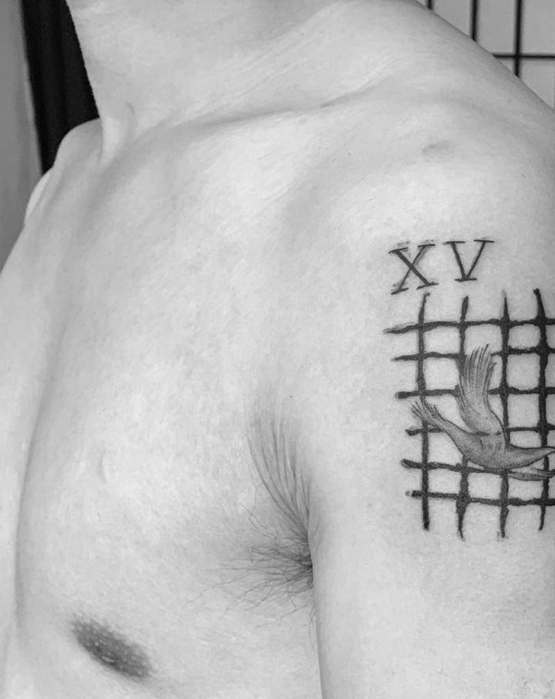 死亡飞车里的纹身纹身图片_手部纹身图案