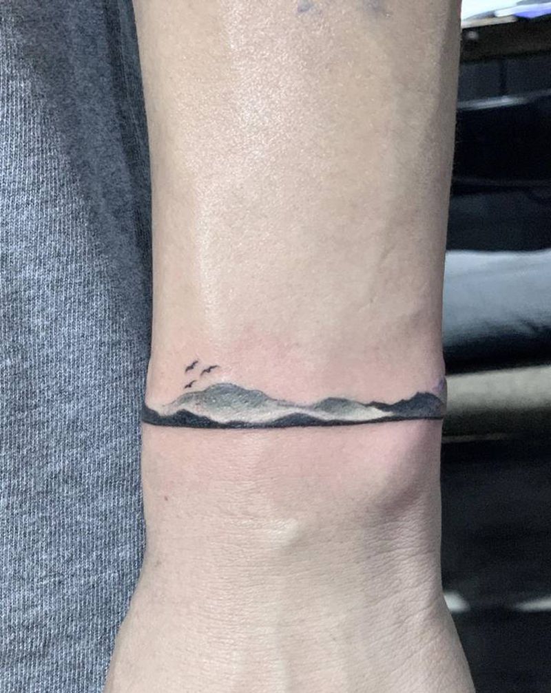 山水纹身图片_手部纹身图案