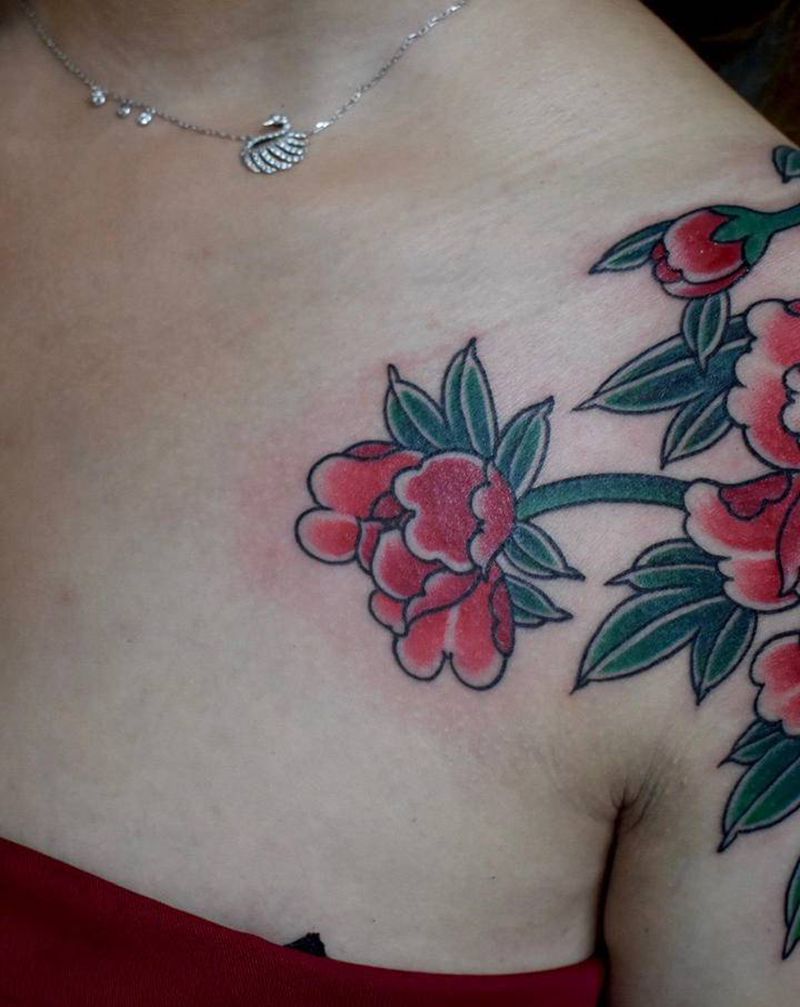 牡丹纹身图片_手臂纹身图案