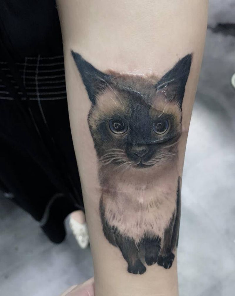 猫纹身图片_手部猫纹身图案