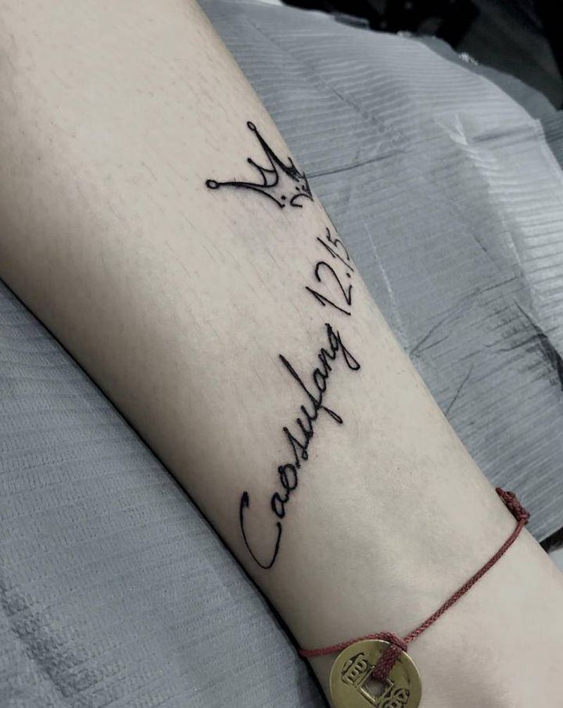 字母线条系列纹身图片_手部手臂几何纹身图案