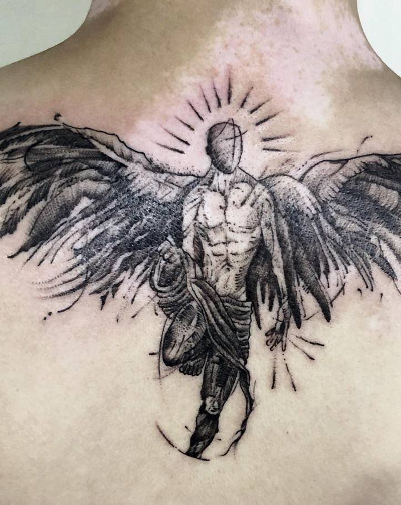 天使纹身图片_背部几何点刺纹身图案