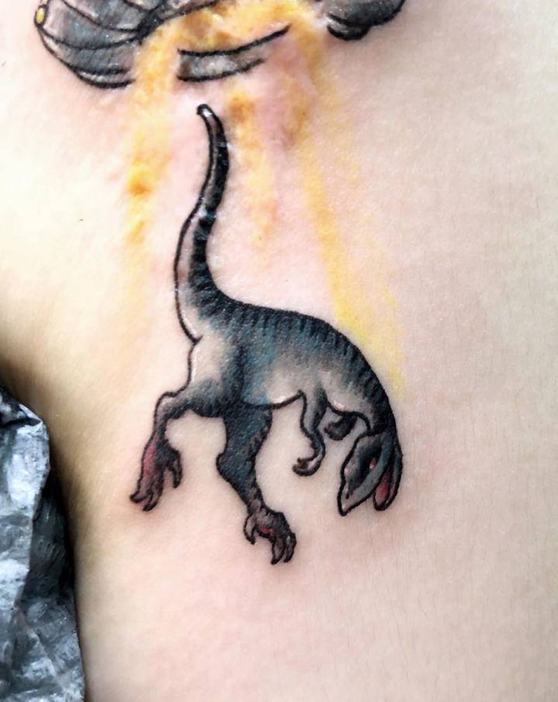 遮盖疤痕纹身图片_手部手臂New School水彩纹身图案