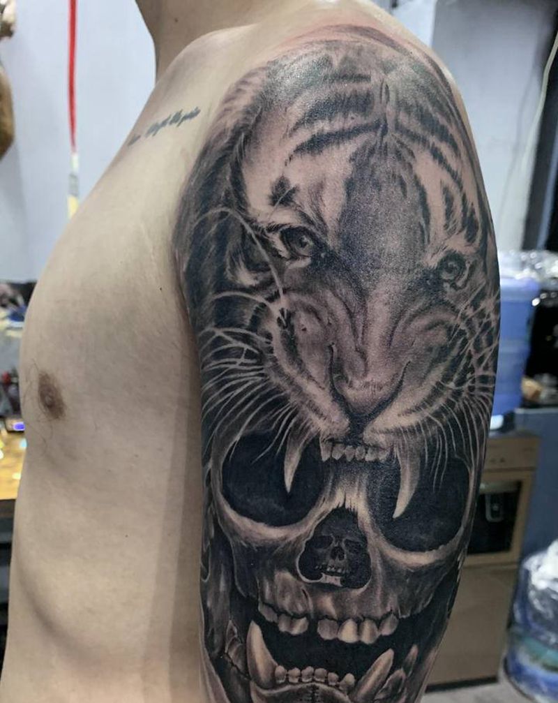 老虎骷髅头纹身图片_欧美写实老虎骷髅头纹身图案