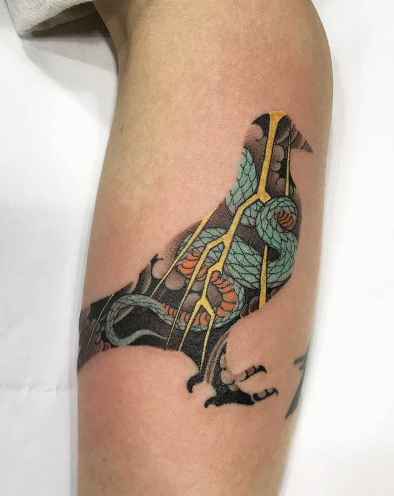 鸟  蛇云纹身图片_腿部水彩纹身图案