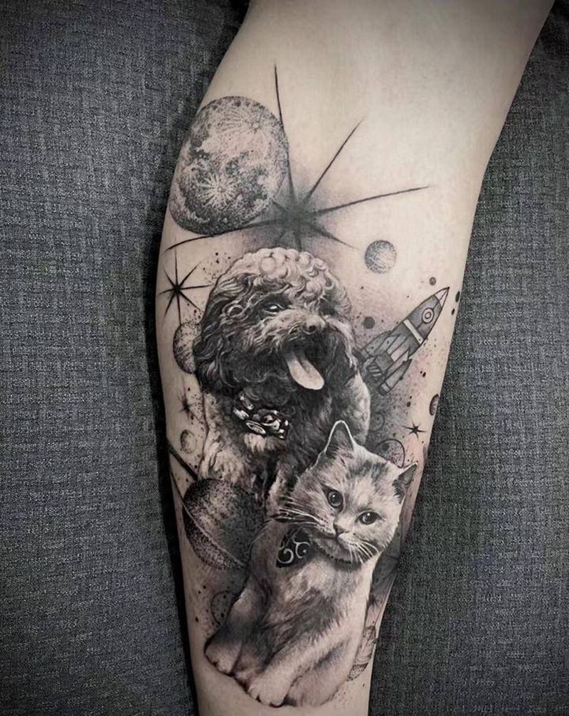 小可爱在傲游太空纹身图片_腿部欧美写实纹身图案