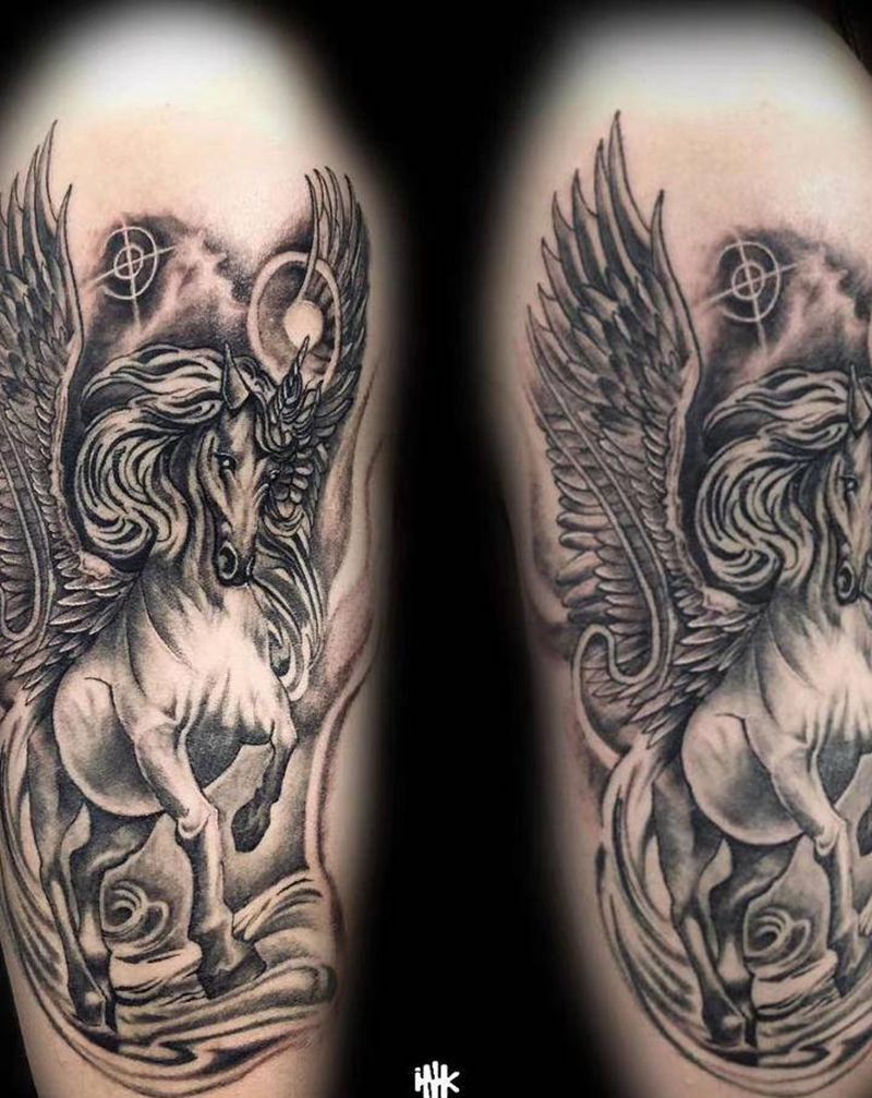 独角兽纹身图片_手臂欧美写实独角兽飞马纹身图案