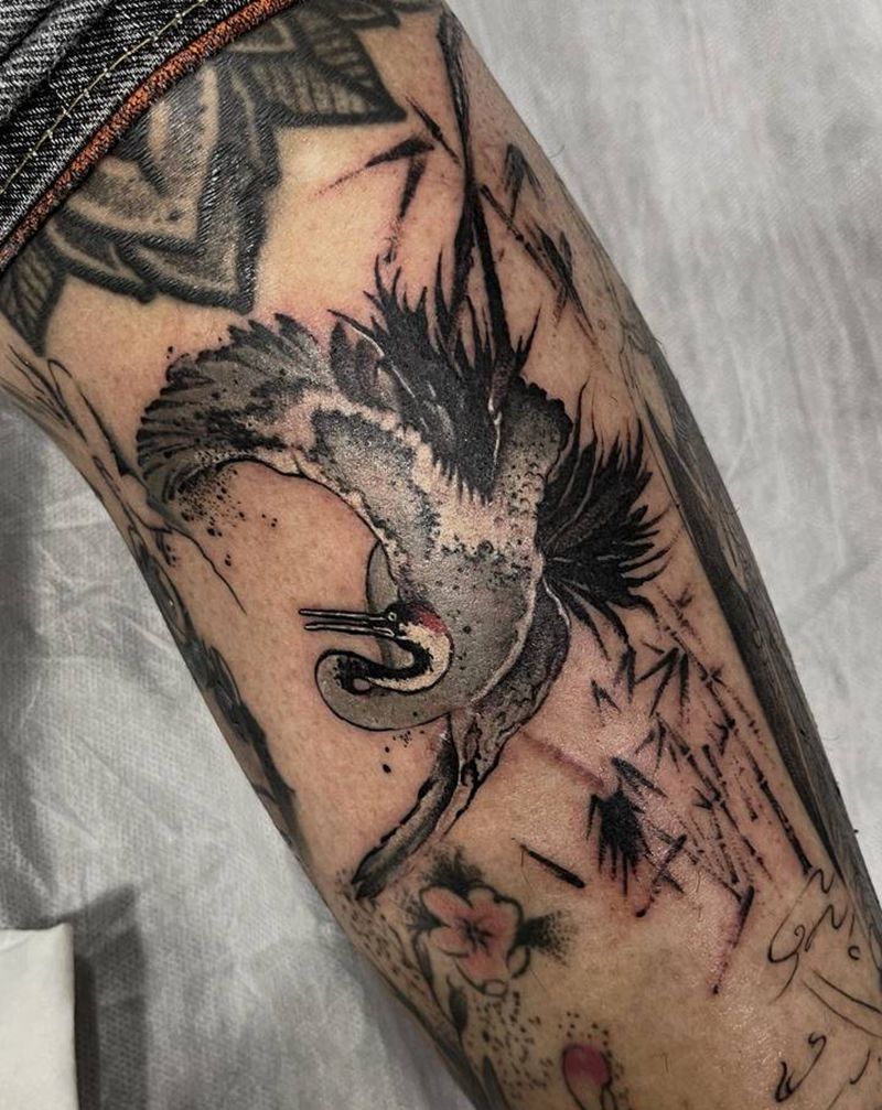 鹤.竹纹身图片_腿部水墨纹身图案