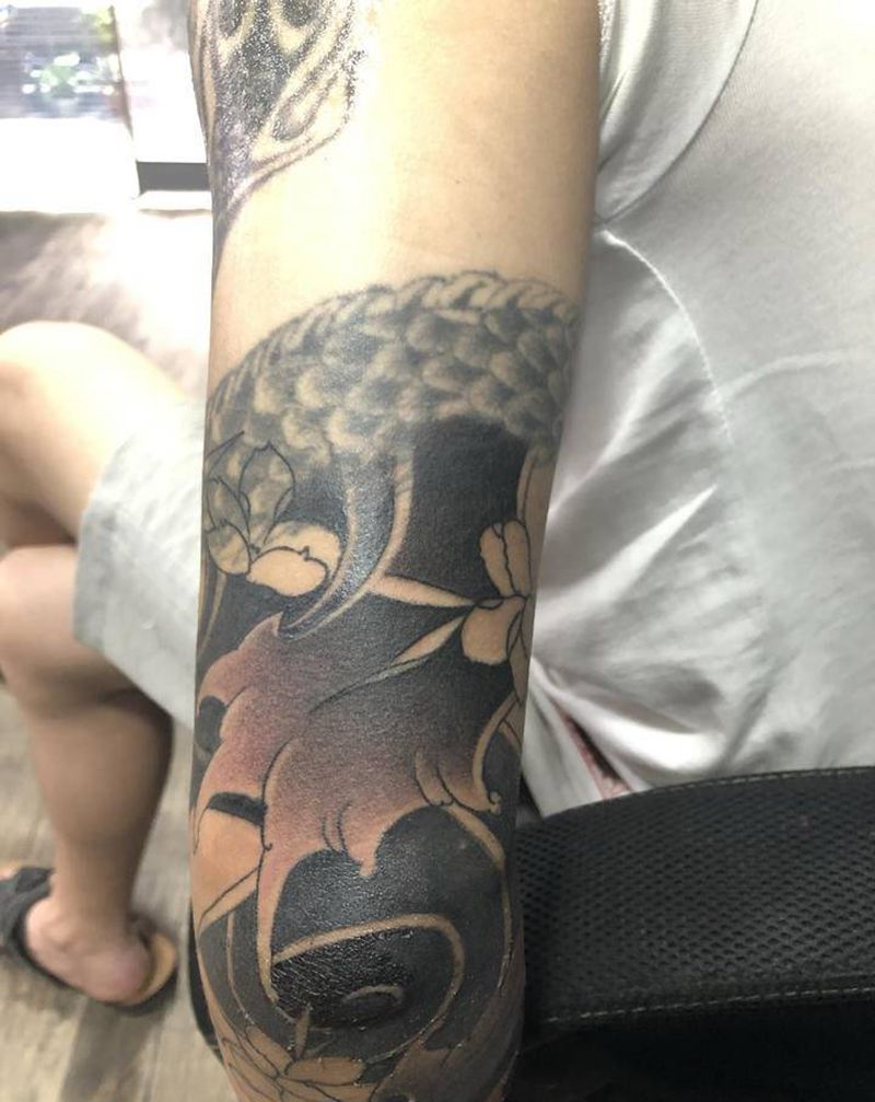 接花臂纹身图片_手臂老传统新传统纹身图案