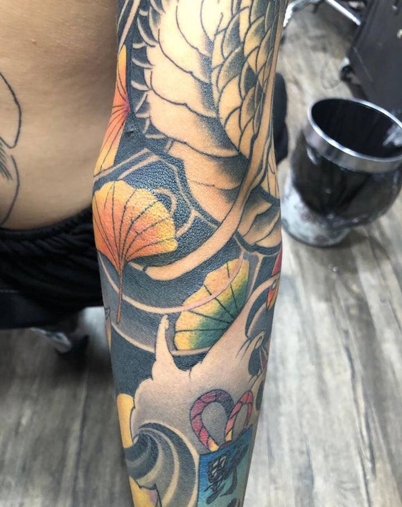 银杏叶纹身图片_手臂新传统纹身图案