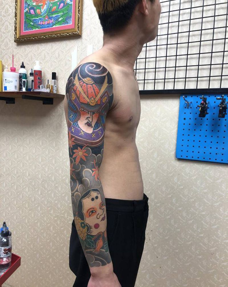 老传统纹身图片_手臂老传统纹身图案