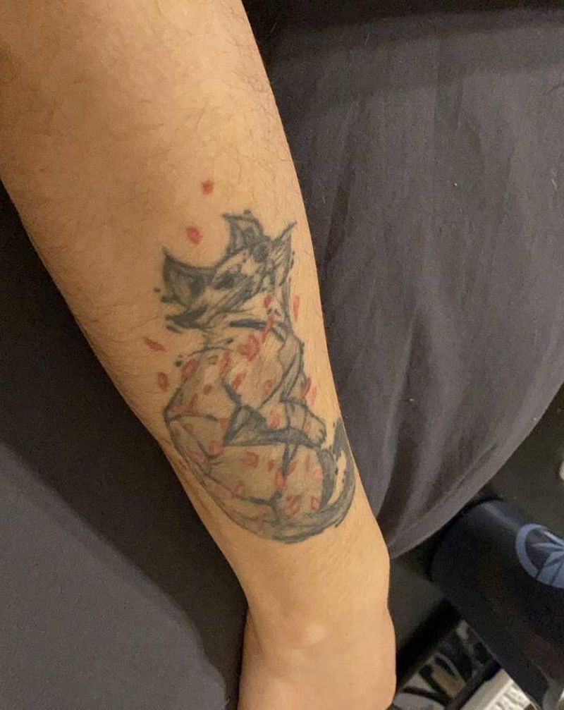 遮盖纹身图片_手臂New School纹身图案