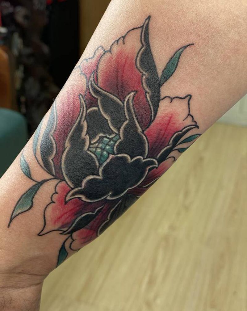 牡丹花纹身图片_手臂新传统纹身图案