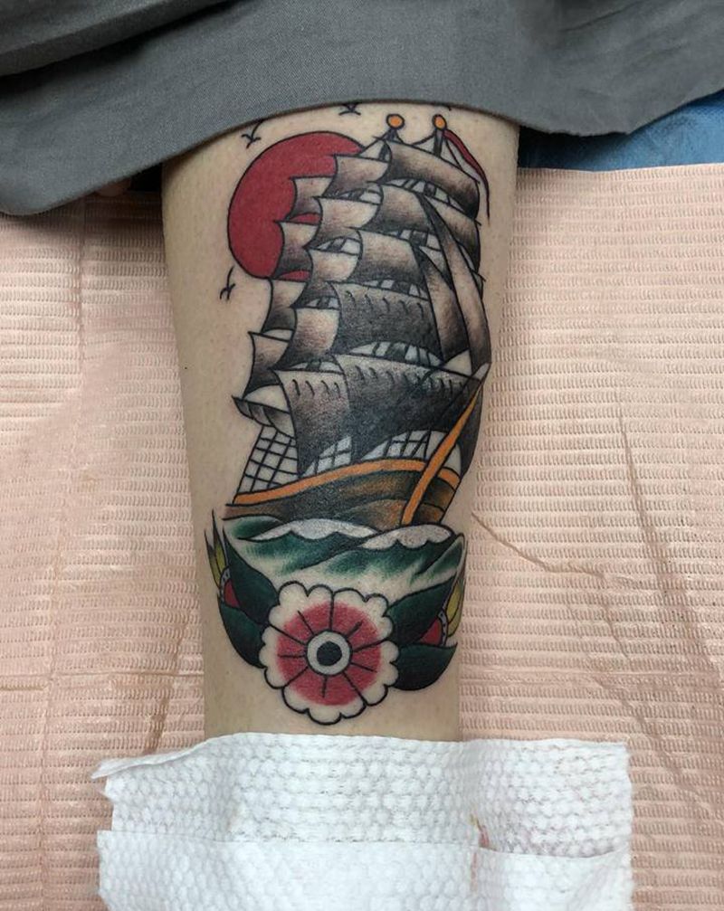帆船纹身图片_腿部Old School纹身图案