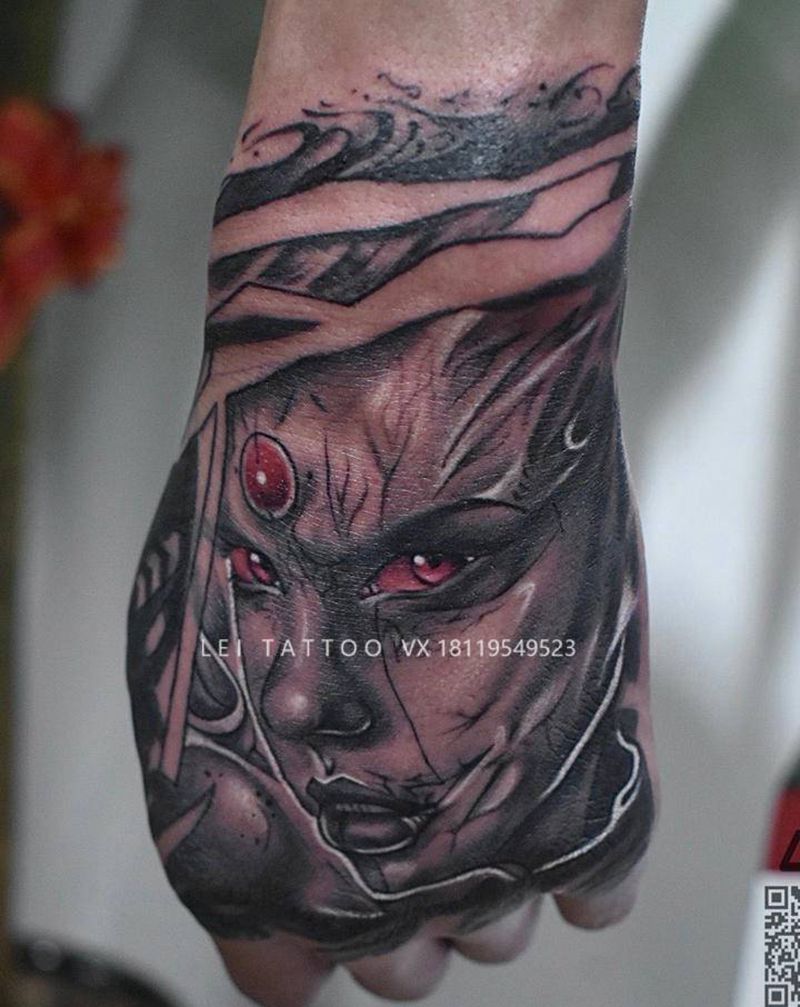 遮盖蝎子纹身图片_手部纹身图案