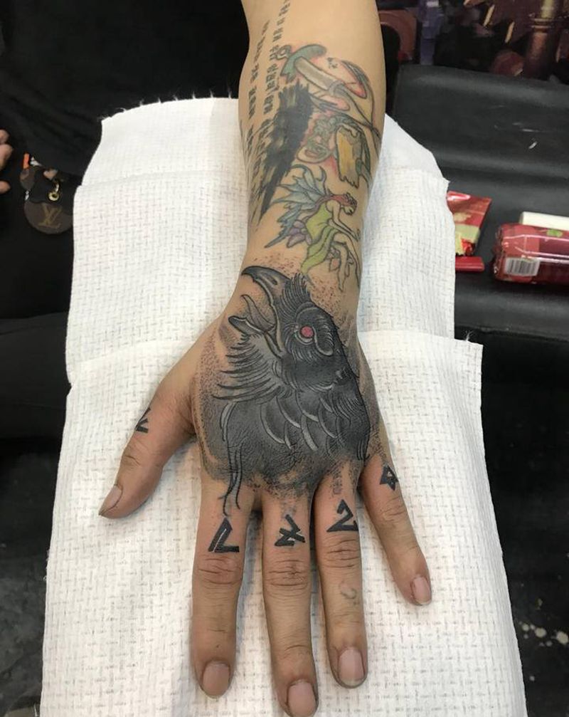 遮盖纹身图片_手部纹身图案