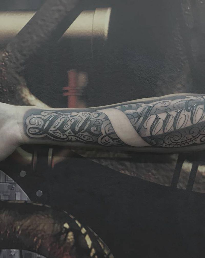 花体字纹身图片_花体字纹身图案