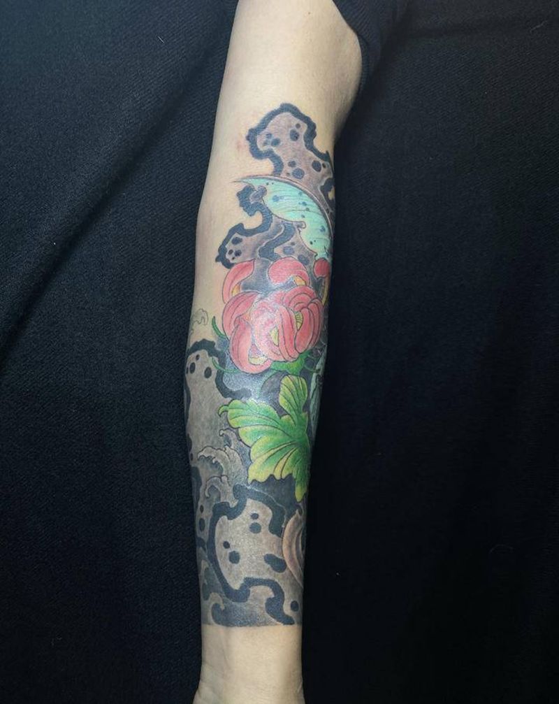 鲤鱼纹身图片_手臂新传统纹身图案