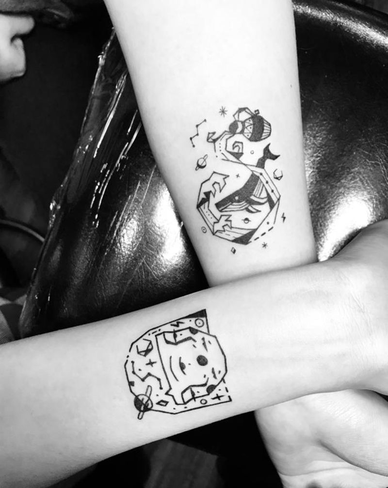 双子和水瓶纹身图片_手臂图腾几何纹身图案