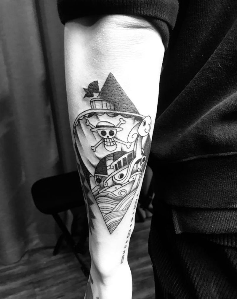 海贼王纹身图片_手臂几何点刺纹身图案