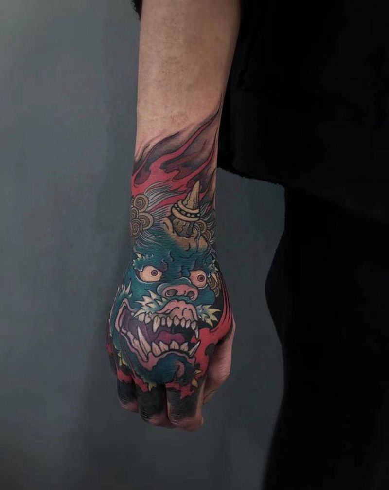 雷神纹身图片_手部新传统老传统纹身图案