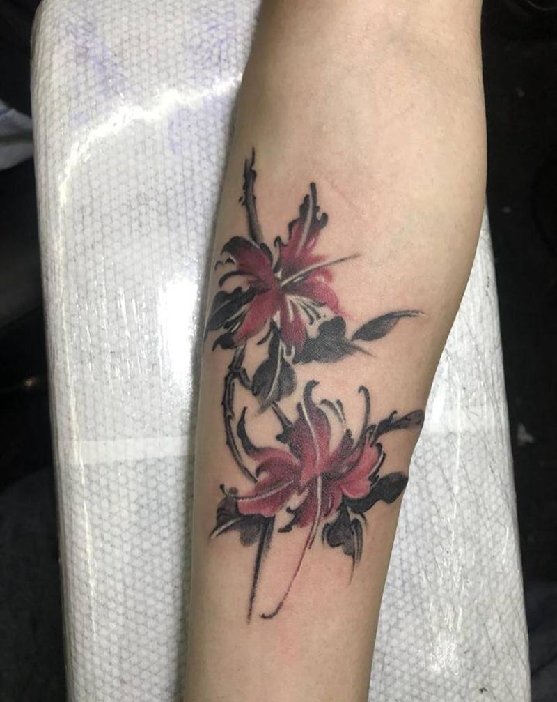 花纹身图片_手臂水墨纹身图案