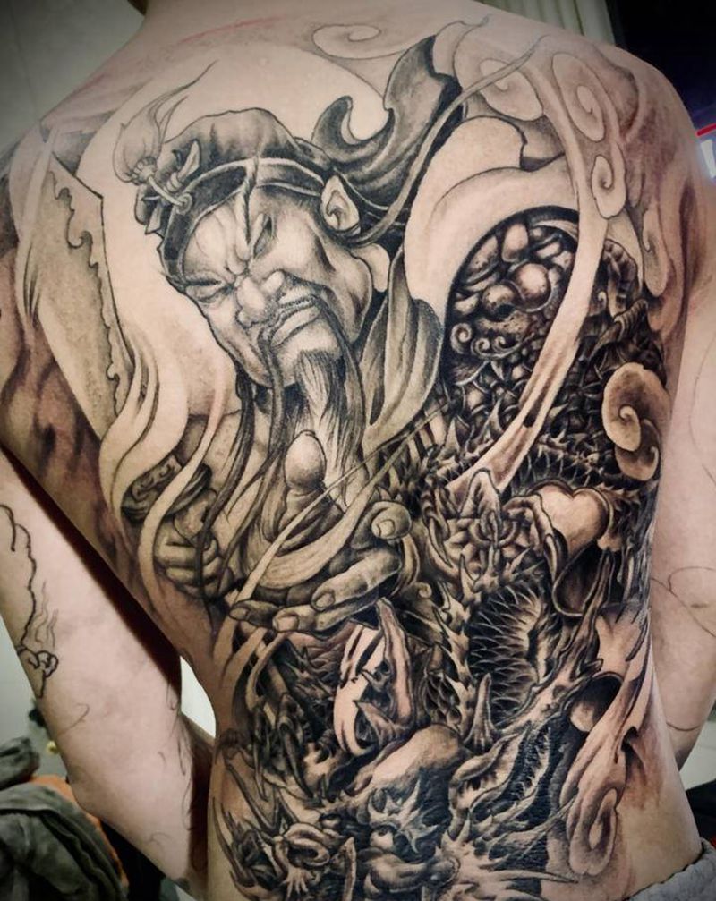 关公纹身图片_背部新传统纹身图案