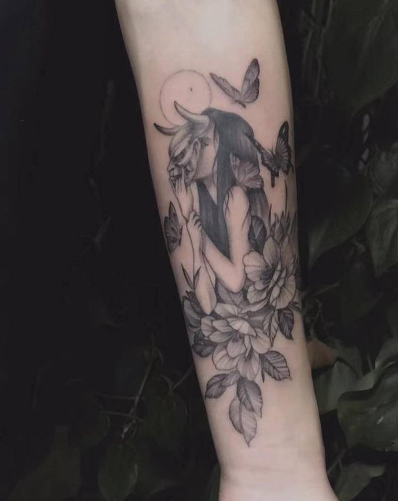 素花不素纹身图片_手臂纹身图案