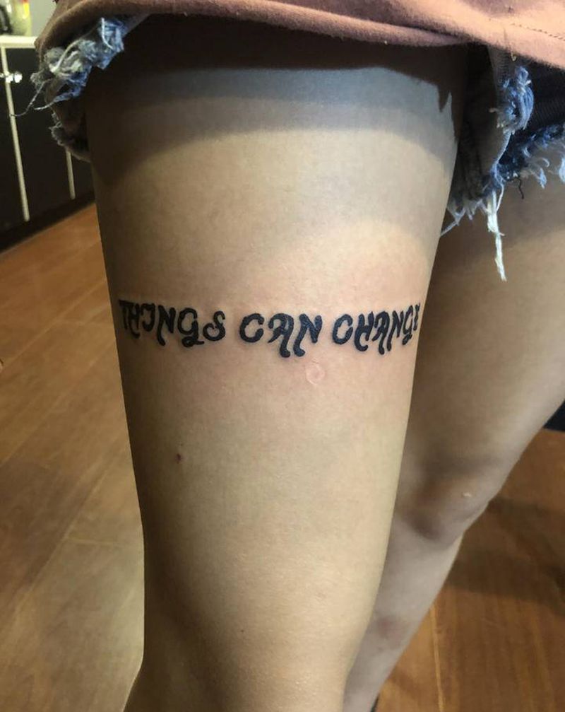 英文字母纹身图片_腿部花体字英文字母纹身图案