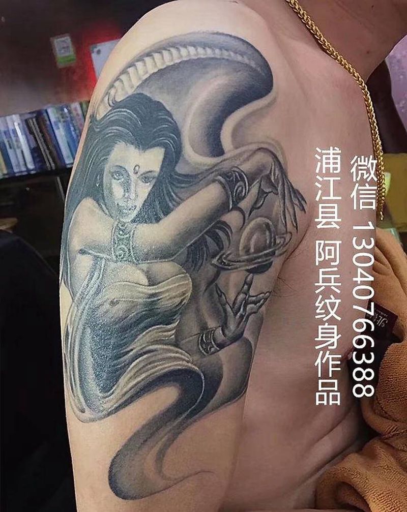 大地之母纹身图片_手臂纹身图案