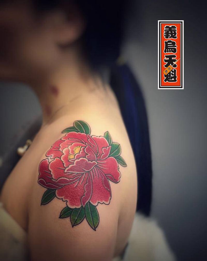 全程圆五针作品纹身图片_肩部腹部老传统纹身图案