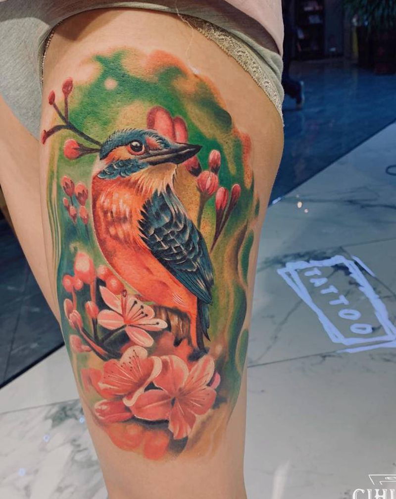 翠鸟纹身图片_腿部欧美写实纹身图案