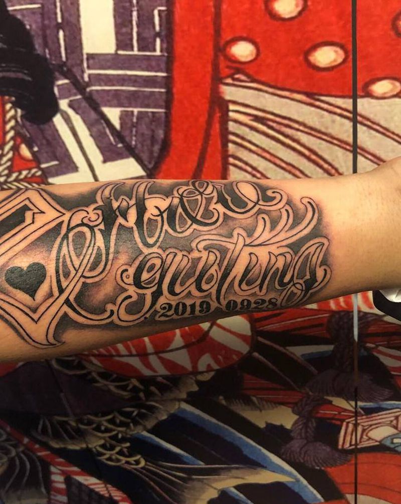 花体字纹身纹身图片_手臂花体字花体字英文纹身图案