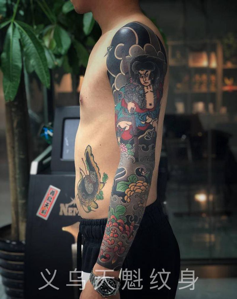 九纹龙❤️全程圆五针完成✅纹身图片_手部手臂老传统纹身图案