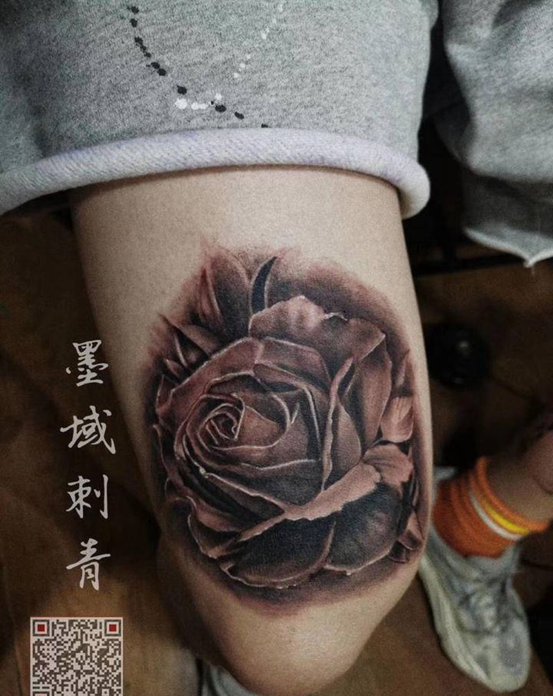 写实玫瑰纹身图片_腿部手臂欧美写实纹身图案