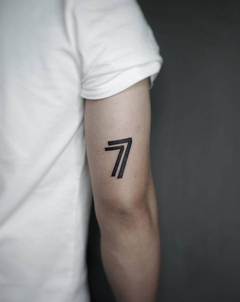 7纹身图片_手臂纹身图案