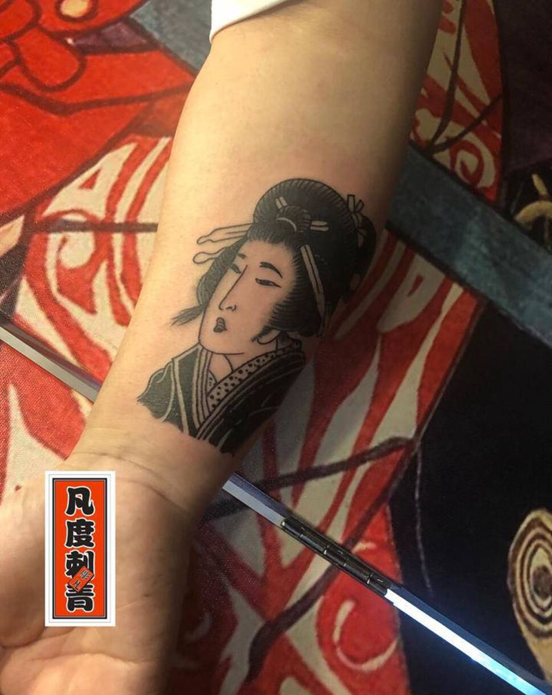 小遮盖纹身图片_手部手臂老传统艺妓日式小图纹身图案