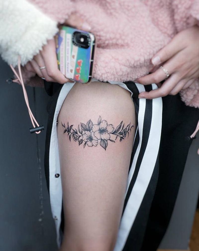 素花纹身图片_腿部小清新纹身图案