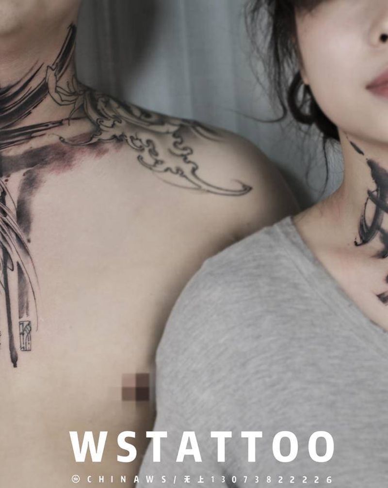 情侣纹身纹身图片_颈部水墨纹身图案