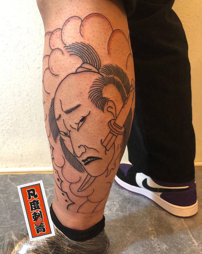 生首菊花包小腿纹身图片_腿部老传统生首菊花日式纹身图案