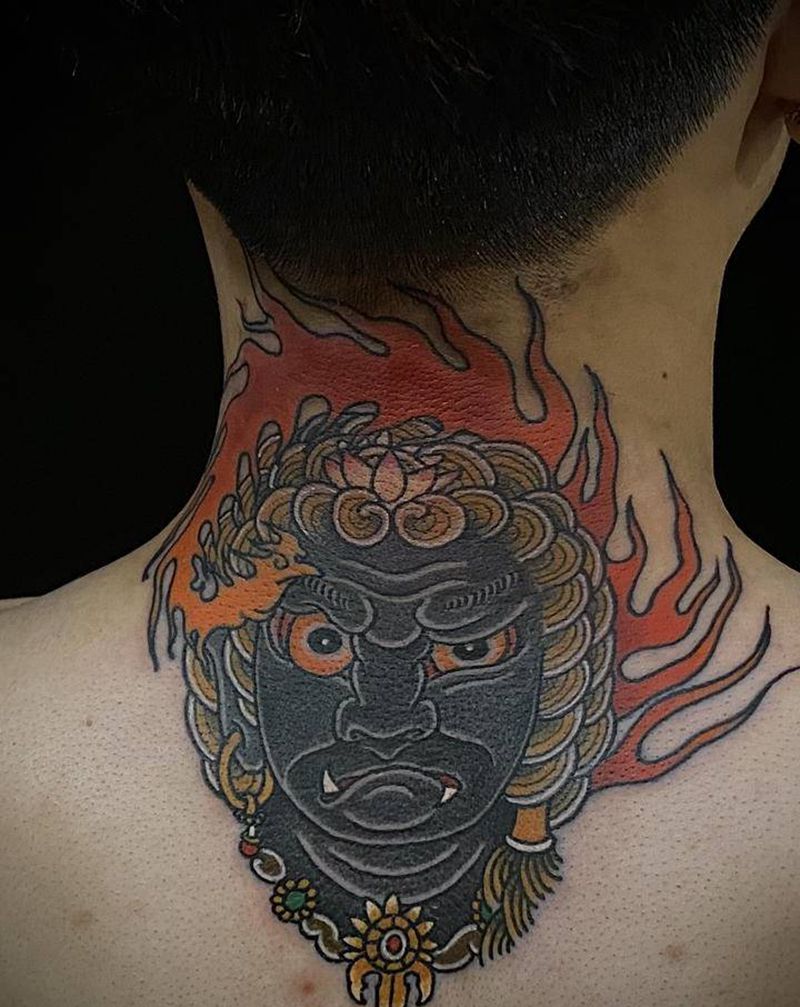 不动纹身图片_颈部老传统纹身图案