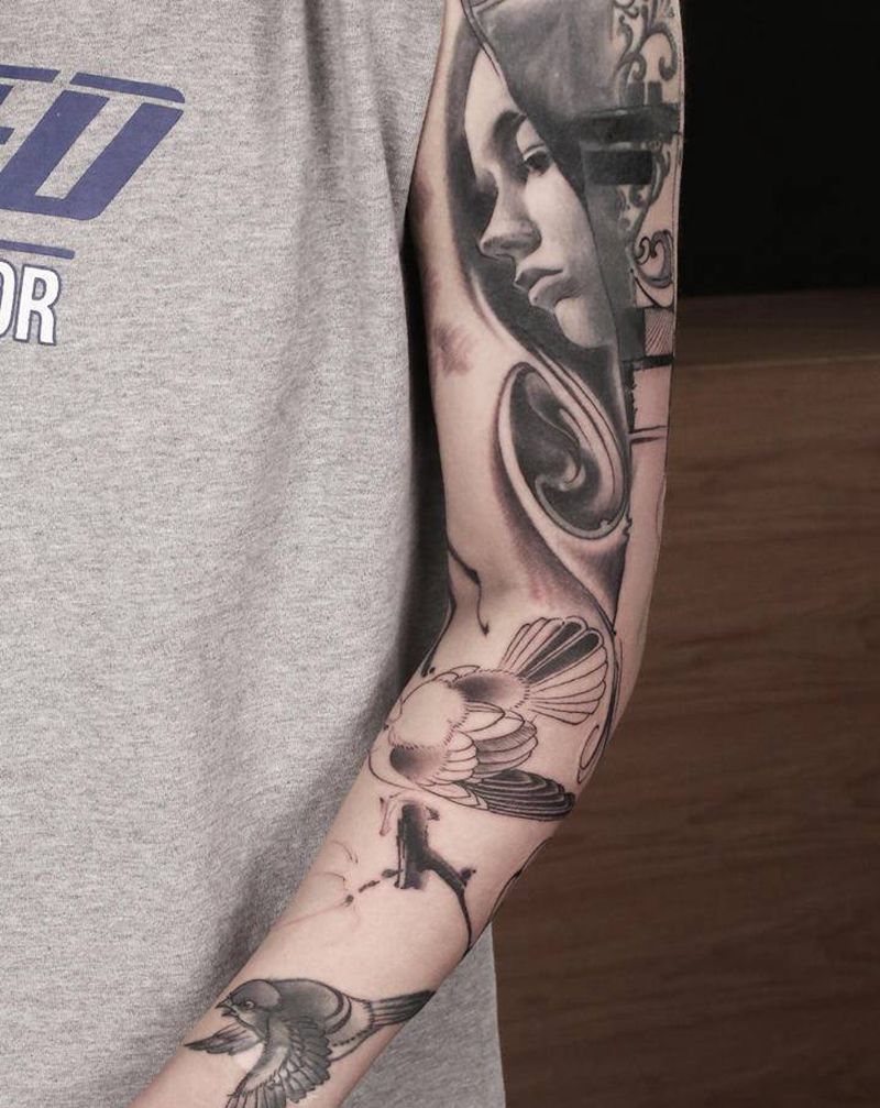 修改添加纹身图片_手臂水墨花鸟纹身图案