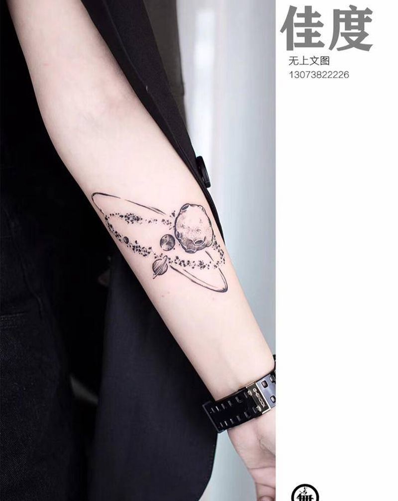 星球纹身图片_手臂纹身图案