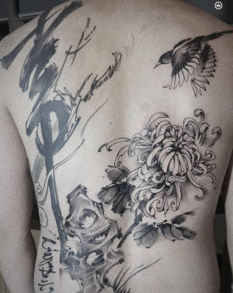 新中式水墨花鸟刺青 【菊】纹身图片_背部水墨纹身图案