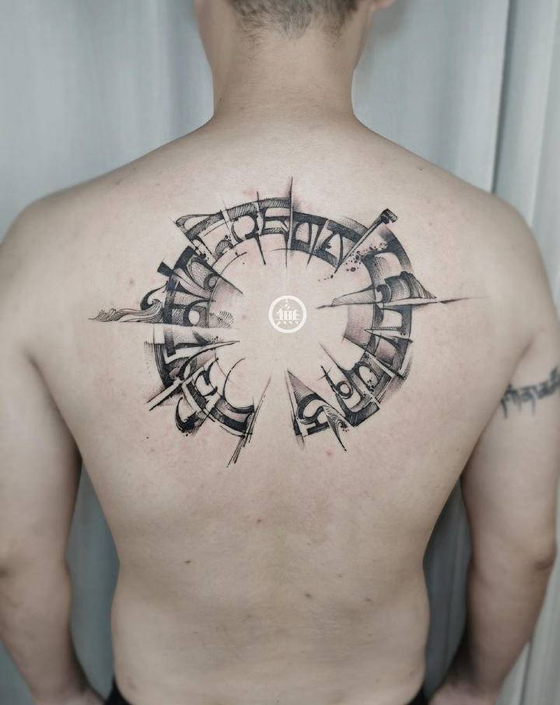 藏文纹身图片_背部水墨纹身图案