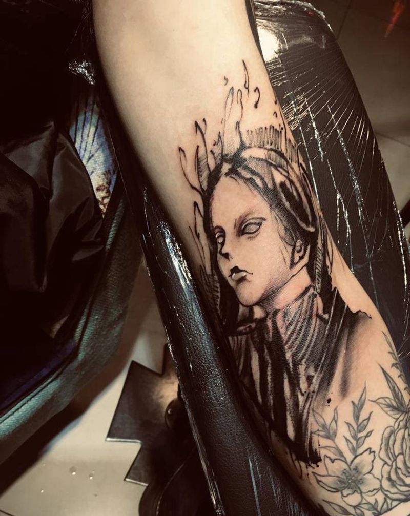 遮盖老纹身纹身图片_手臂欧美写实New School人物纹身图案