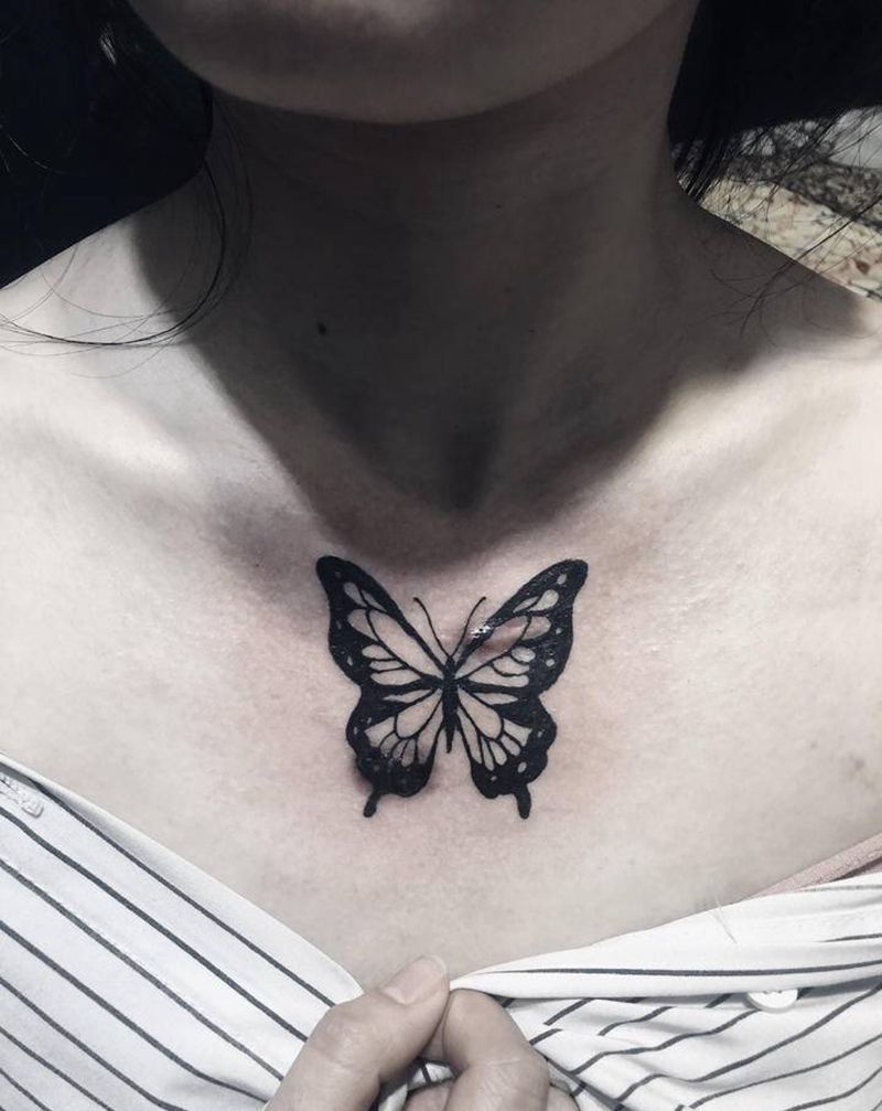 遮盖伤疤纹身图片_胸部图腾New School蝴蝶纹身图案